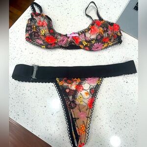 For Love & Lemons set